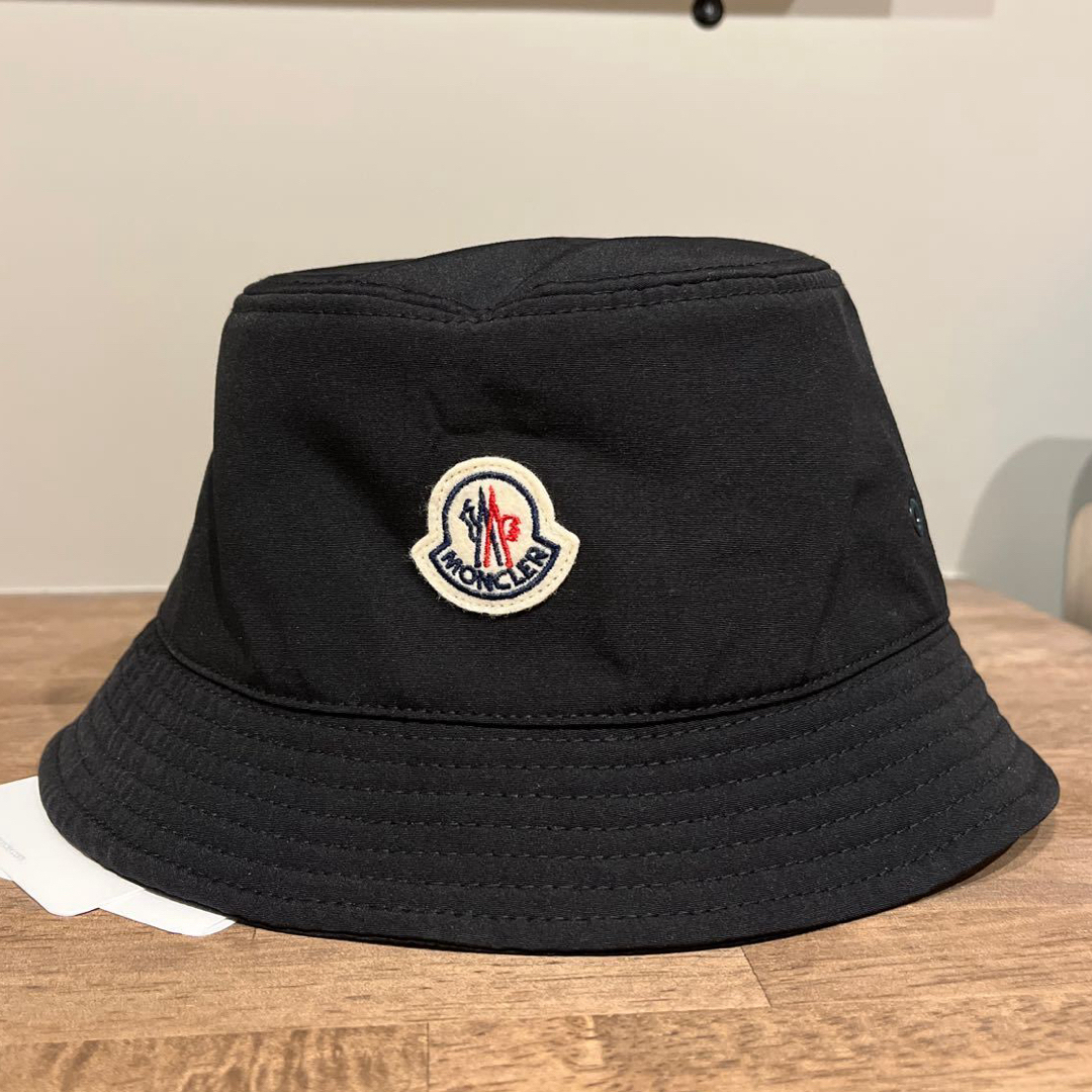 MONCLER(モンクレール)のモンクレール　バケットハット レディースの帽子(ハット)の商品写真