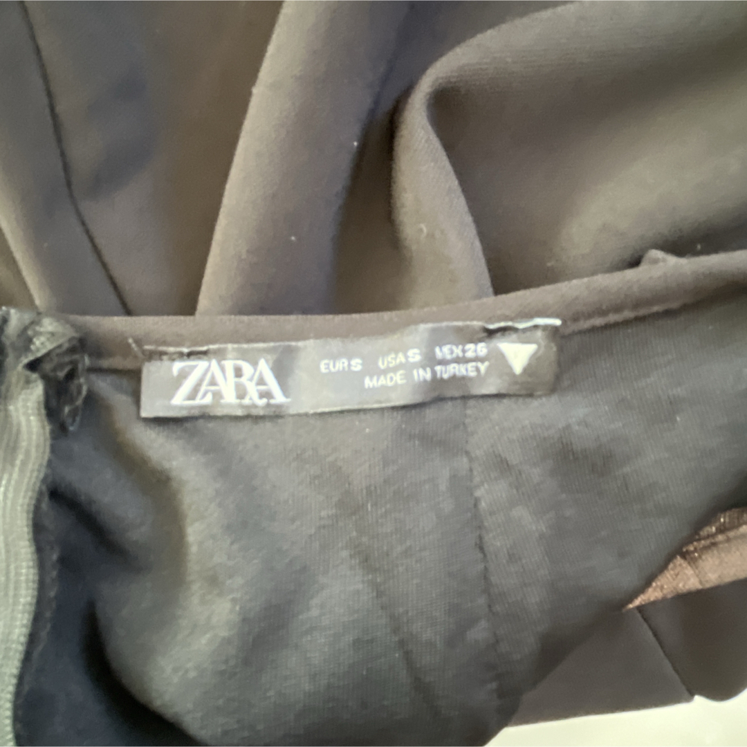 ZARA(ザラ)のザラ ZARA トップス ホルターネック キャミソール インナー ブラック 春 レディースのトップス(キャミソール)の商品写真