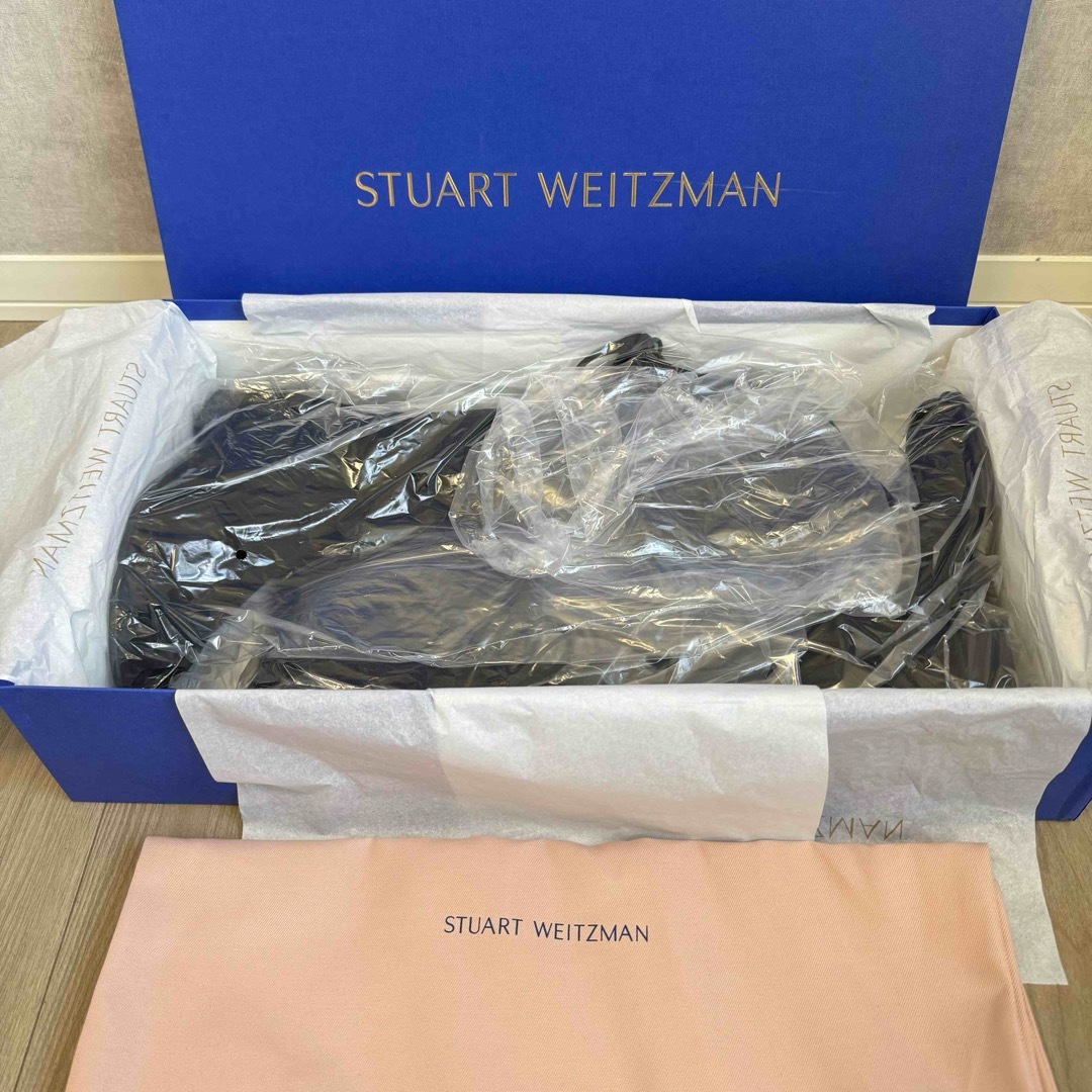 Stuart Weitzman(スチュワートワイツマン)の大人気★ STUART WEITZMAN LOWLAND スエード ロングブーツ レディースの靴/シューズ(ブーツ)の商品写真