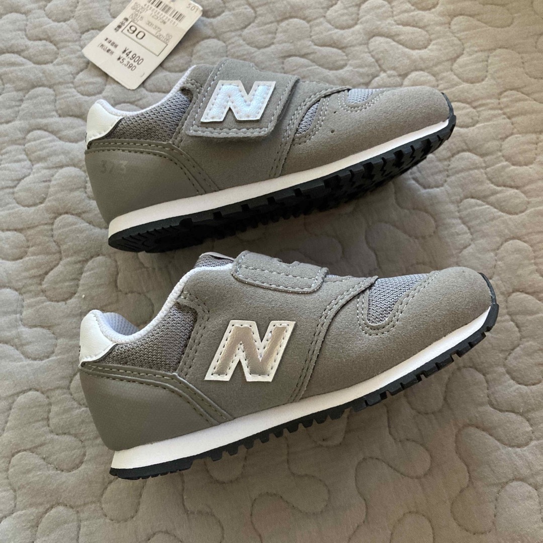 New Balance(ニューバランス)のニューバランス　キッズ　　373 14.5 新品 キッズ/ベビー/マタニティのベビー靴/シューズ(~14cm)(スニーカー)の商品写真