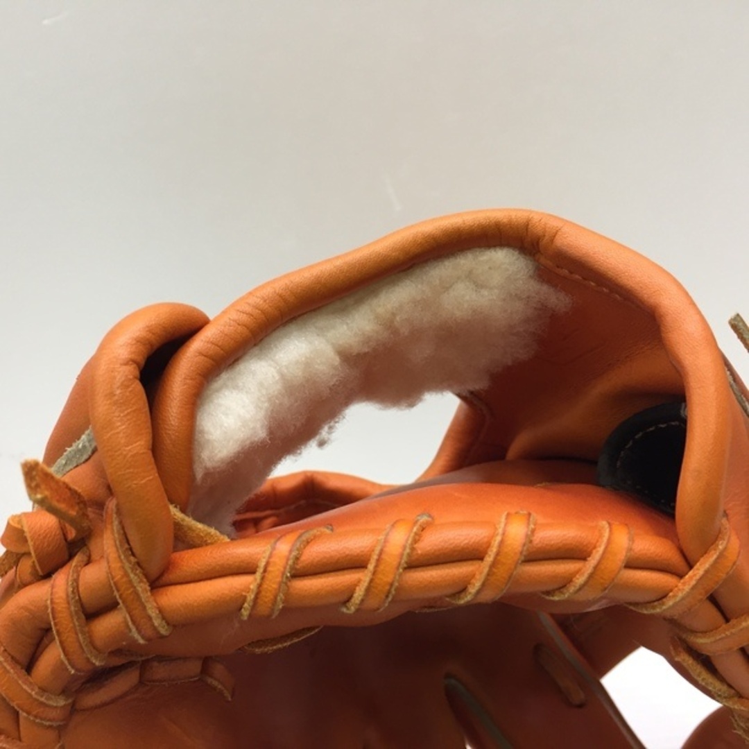 ZETT(ゼット)の中古品 ゼット ZETT プロステイタス 硬式 内野手用オーダーグローブ 刺繍入り 右投用 9634 スポーツ/アウトドアの野球(グローブ)の商品写真