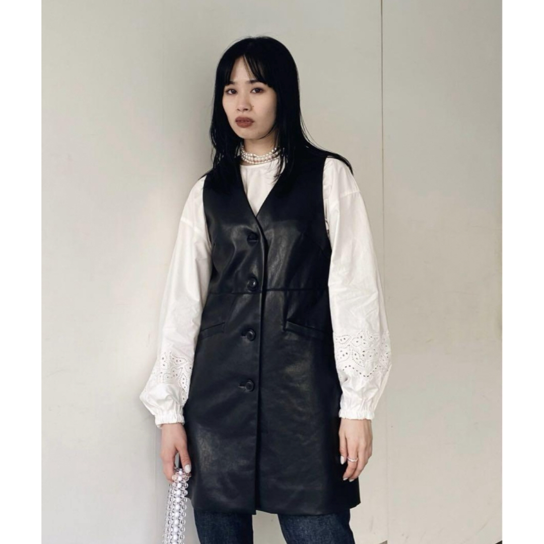 moussy(マウジー)のMOUSSY CUT OUT LACE ブラウス レディースのトップス(シャツ/ブラウス(長袖/七分))の商品写真