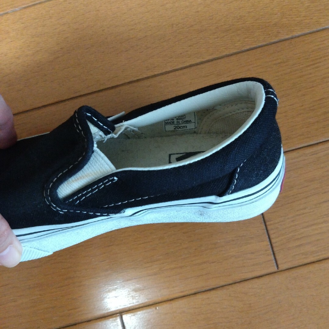 VANS(ヴァンズ)のVANS スリッポン　20cm　黒 キッズ/ベビー/マタニティのキッズ靴/シューズ(15cm~)(スリッポン)の商品写真