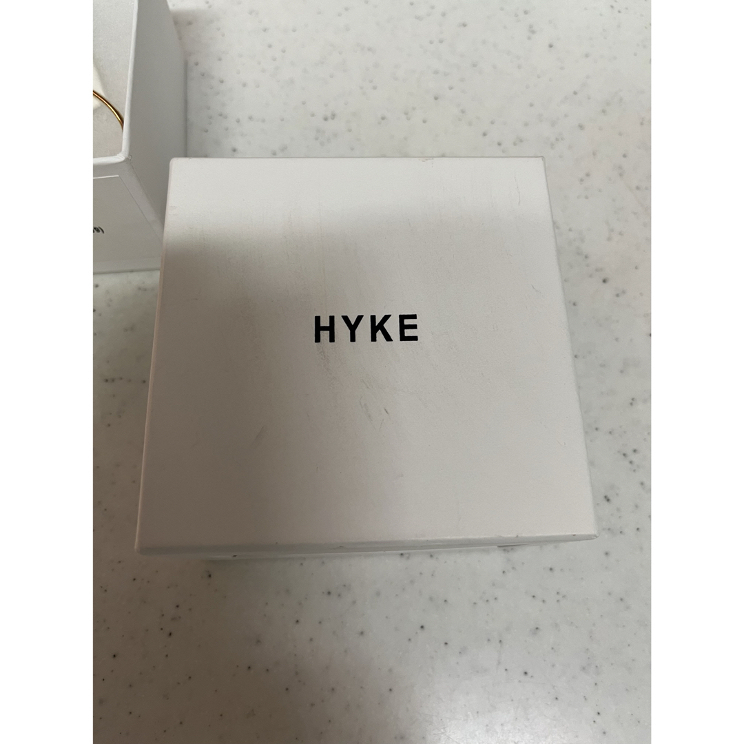 HYKE(ハイク)のhyke HYKE ハイク イヤーカフ ピアス イヤリング レディースのアクセサリー(イヤーカフ)の商品写真