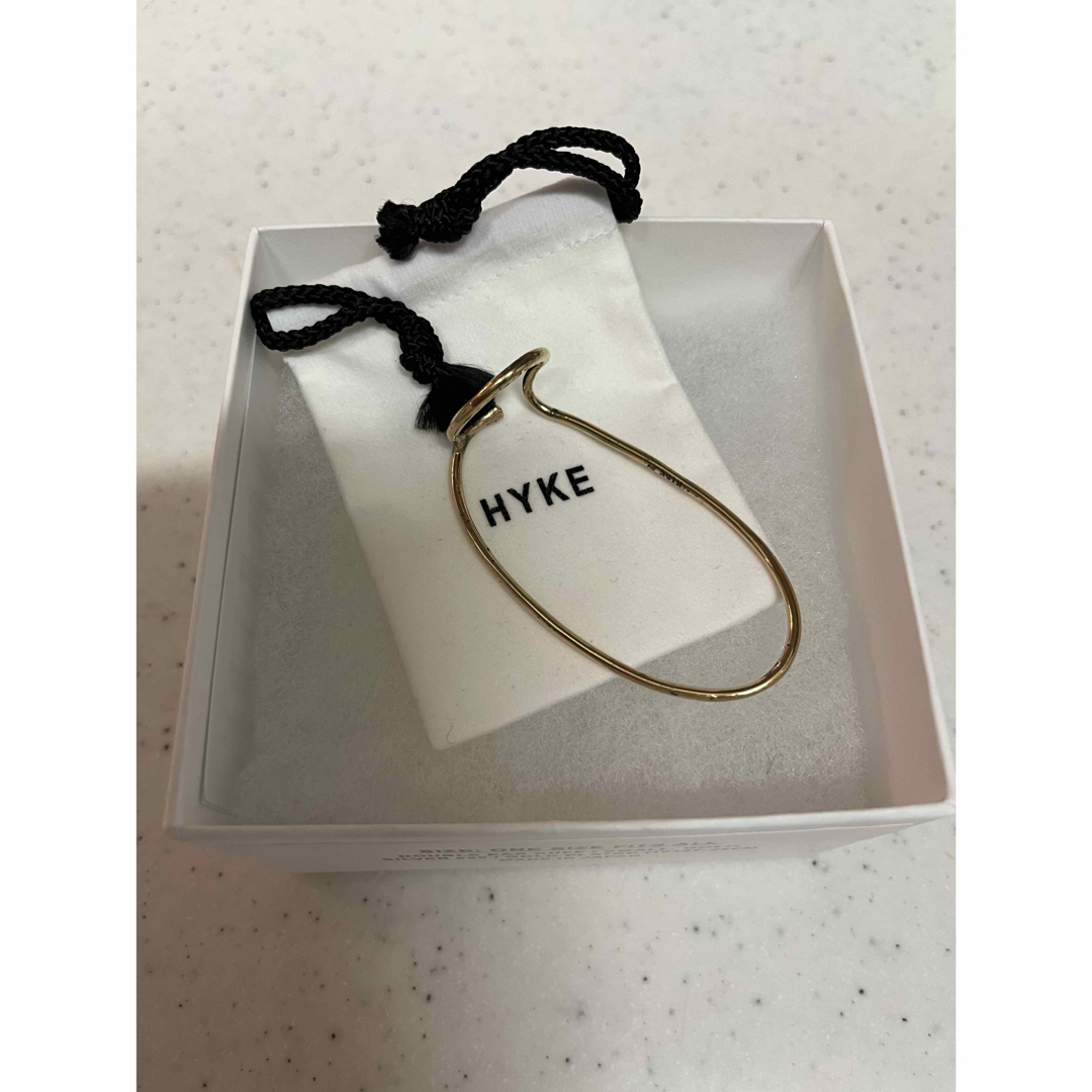 HYKE(ハイク)のhyke HYKE ハイク イヤーカフ ピアス イヤリング レディースのアクセサリー(イヤーカフ)の商品写真