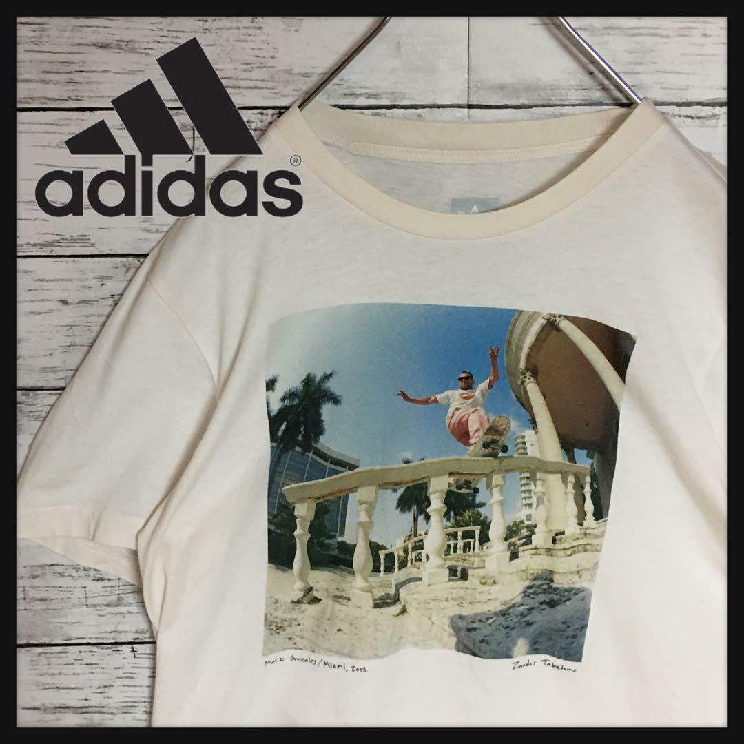 adidas(アディダス)の【マークゴンザレスプリント】アディダス　半袖Tシャツ　人気白Mサイズ　E375 レディースのトップス(Tシャツ(半袖/袖なし))の商品写真