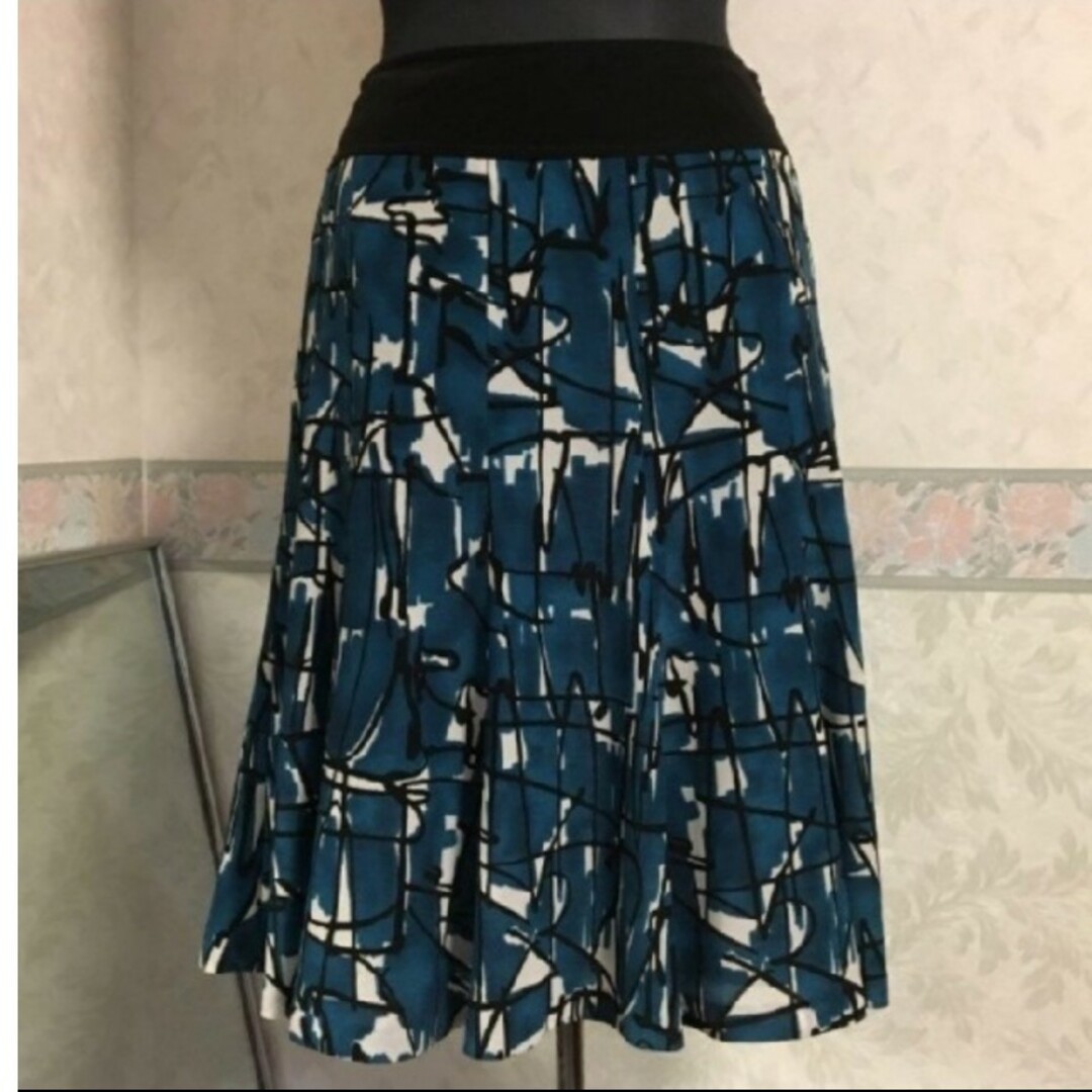 anySiS(エニィスィス)の【エニィシス】フレアースカート レディースのスカート(ひざ丈スカート)の商品写真