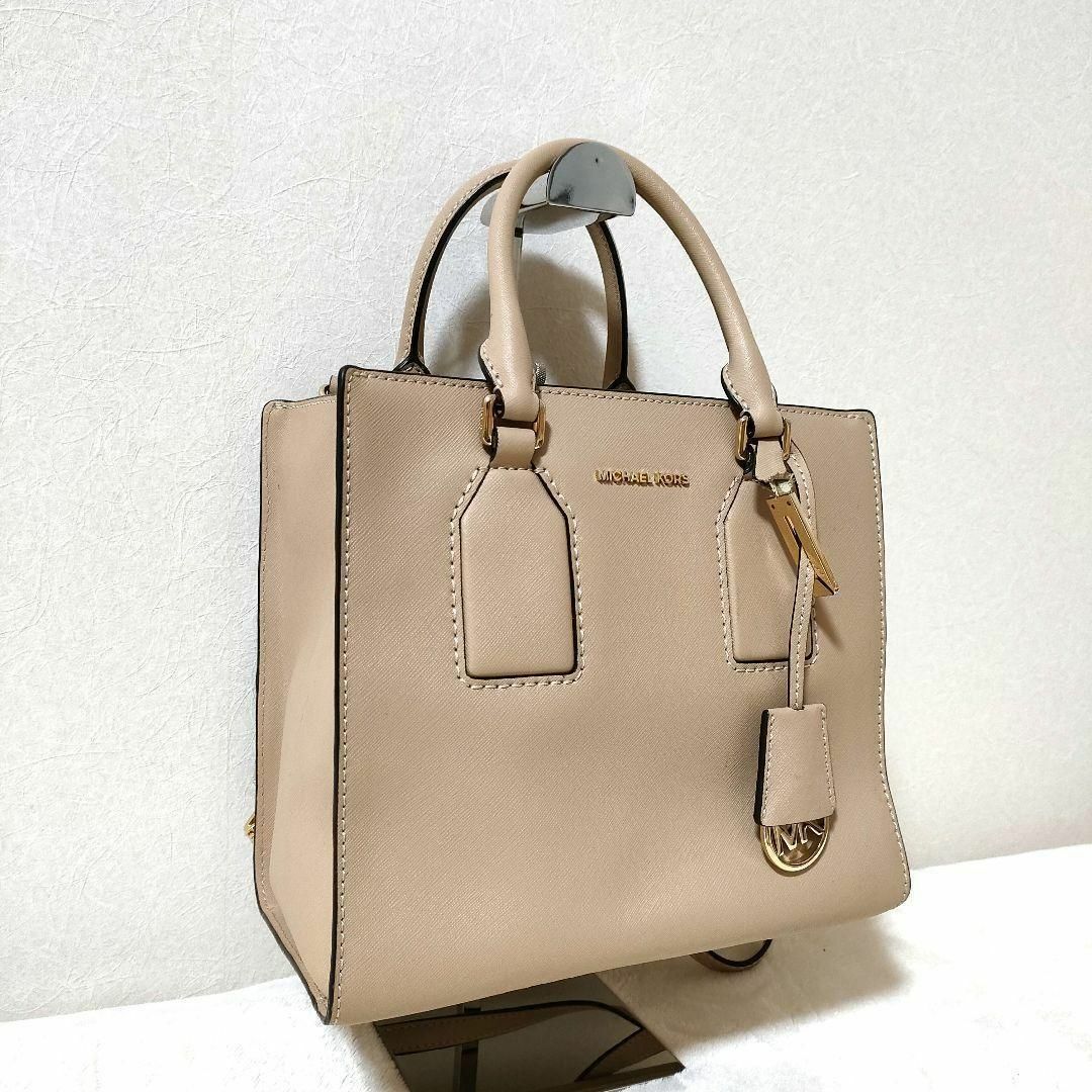 Michael Kors(マイケルコース)のマイケルコース　MK 2way ショルダーバッグ　レザー　ハンドバック　ベージュ レディースのバッグ(ハンドバッグ)の商品写真