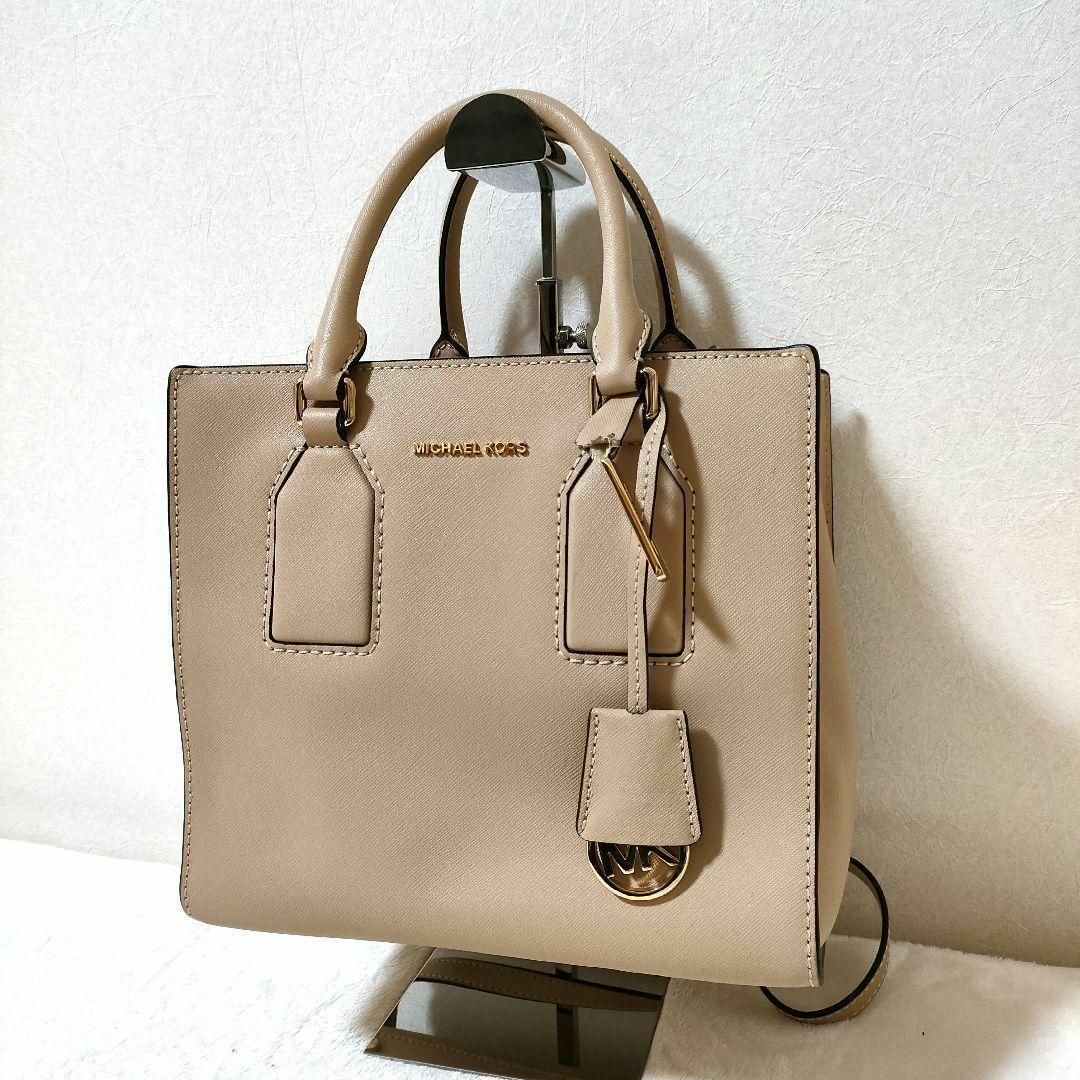 Michael Kors(マイケルコース)のマイケルコース　MK 2way ショルダーバッグ　レザー　ハンドバック　ベージュ レディースのバッグ(ハンドバッグ)の商品写真