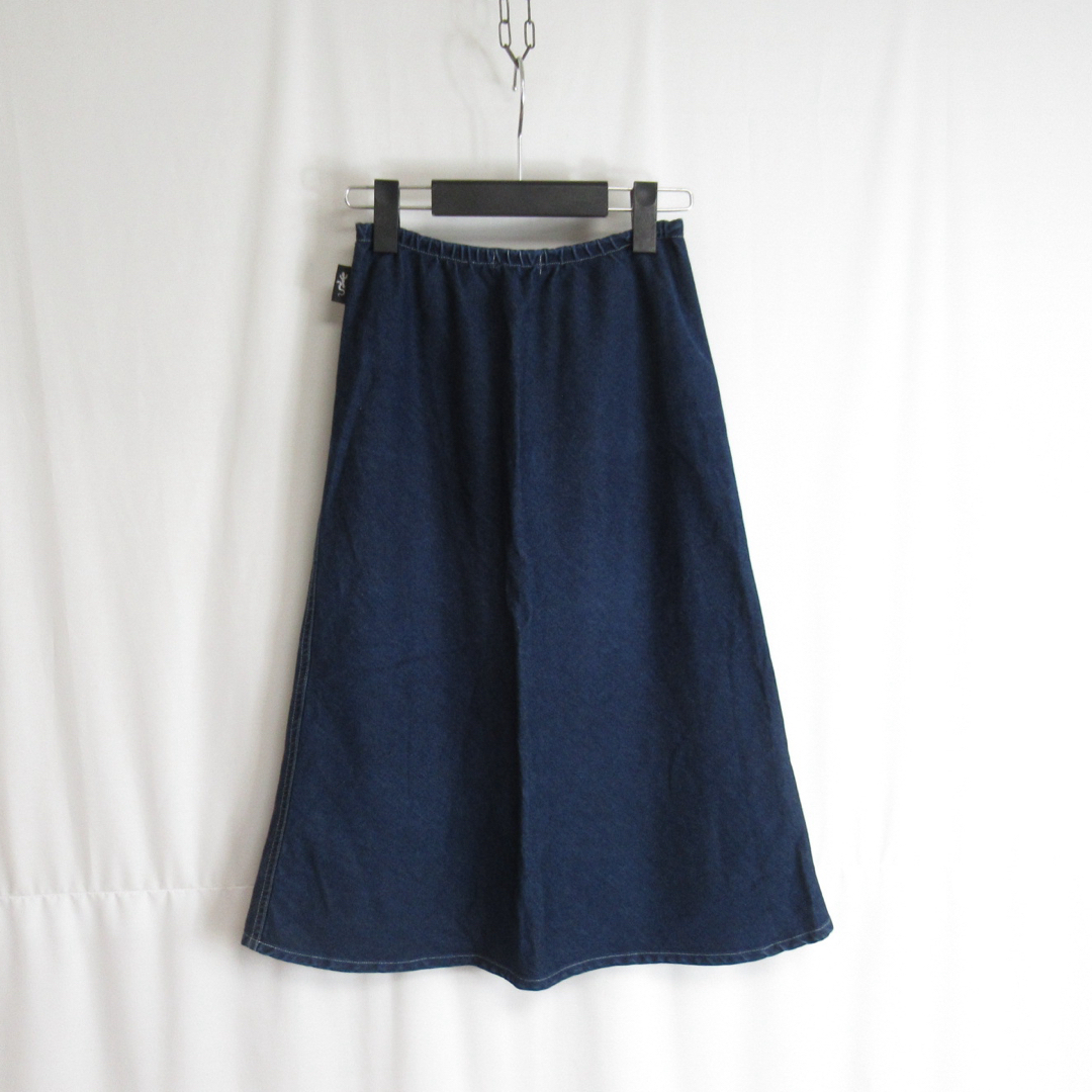 agnes b.(アニエスベー)のagnes b. デニム フレア スカート フランス製 34 インディゴ 青 レディースのスカート(ひざ丈スカート)の商品写真