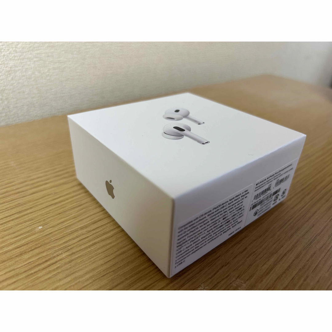 Apple(アップル)のアップルAirPods Pro 第2世代  hynsyy様専用 スマホ/家電/カメラのオーディオ機器(ヘッドフォン/イヤフォン)の商品写真