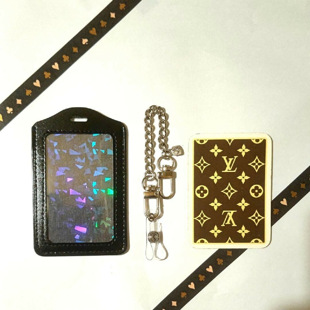 LOUIS VUITTON(ルイヴィトン)の希少♥♣LOUIS VUITTON♠♦モノグラムトランプ１枚　新品パスケース付⑪ レディースのファッション小物(パスケース/IDカードホルダー)の商品写真