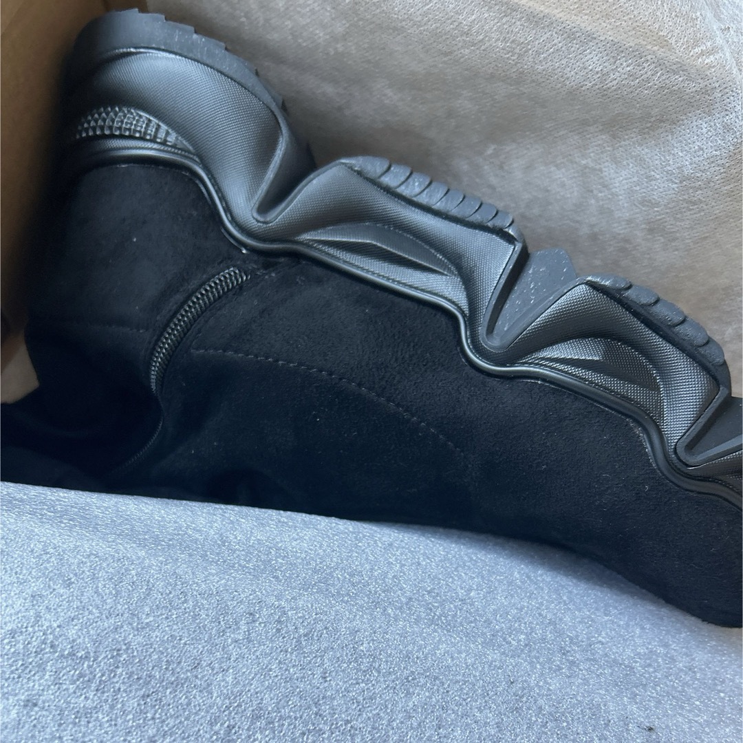 SVEC ショートブーツ ブラックスエード 25cm レディースの靴/シューズ(ブーツ)の商品写真