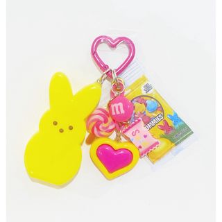 じゃらじゃらキーホルダー🐰🍭peeps(キーホルダー)