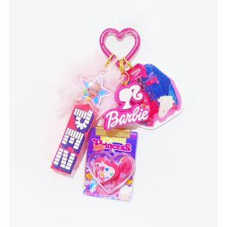 じゃらじゃらキーホルダー👱‍♀️🩷Barbie PEZ