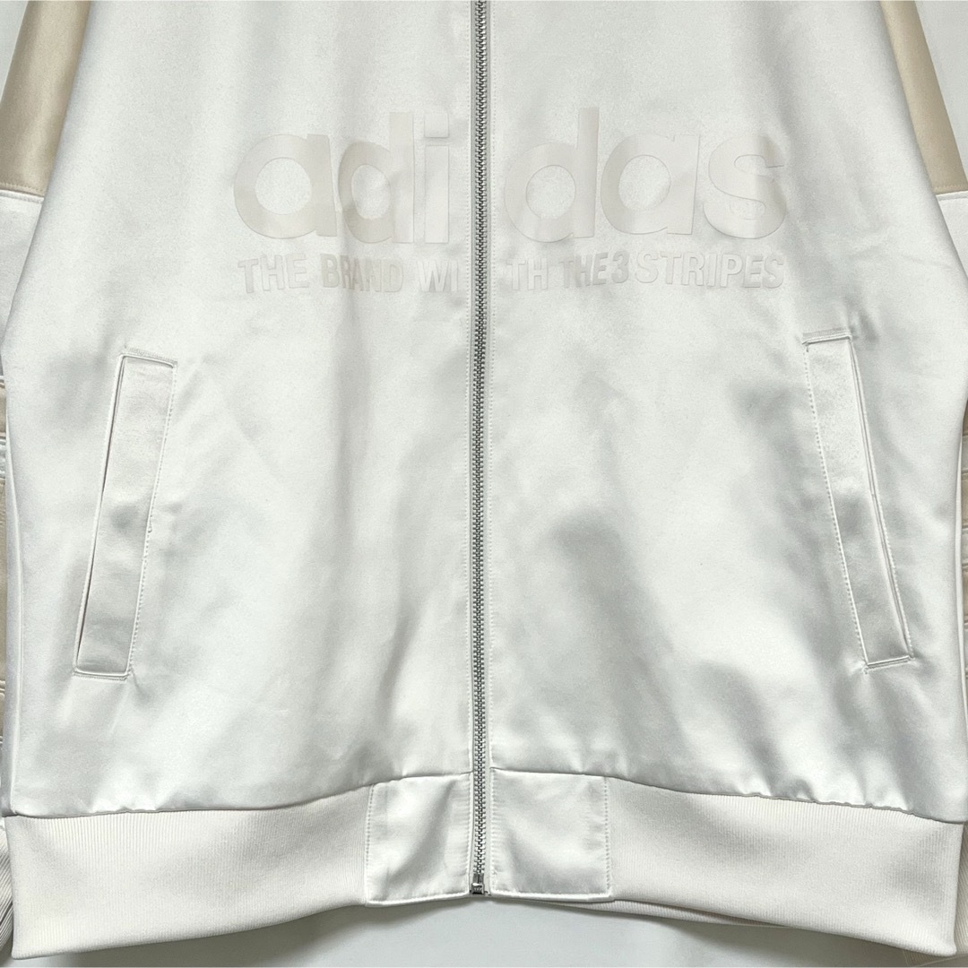 adidas(アディダス)のadidas IMITATION BIG JACKET レディース M レディースのジャケット/アウター(ブルゾン)の商品写真