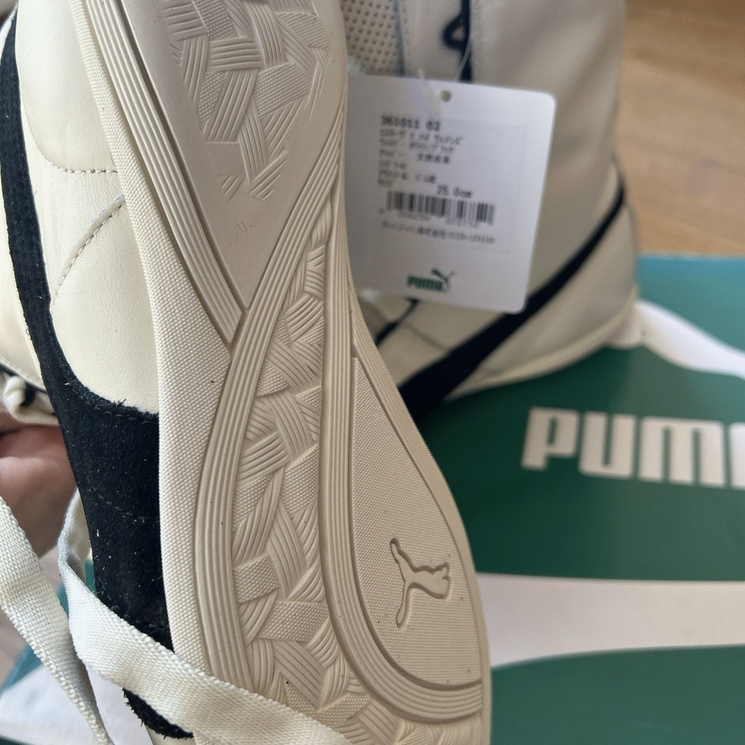 PUMA(プーマ)のPUMA ESKIVA HI WNS エスキーヴァ ハイ 25cm レディースの靴/シューズ(スニーカー)の商品写真