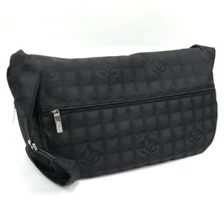 シャネル(CHANEL)の シャネル ショルダーバッグ ニュートラベルライン 中古(ショルダーバッグ)