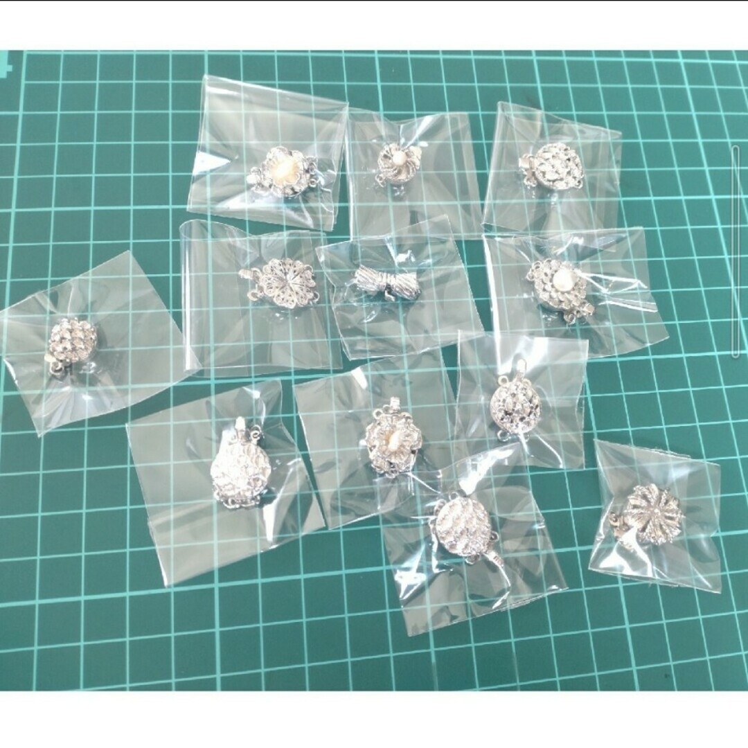 専用ページとなります(⁠◍⁠•⁠ᴗ⁠•⁠◍⁠) ハンドメイドのアクセサリー(ピアス)の商品写真