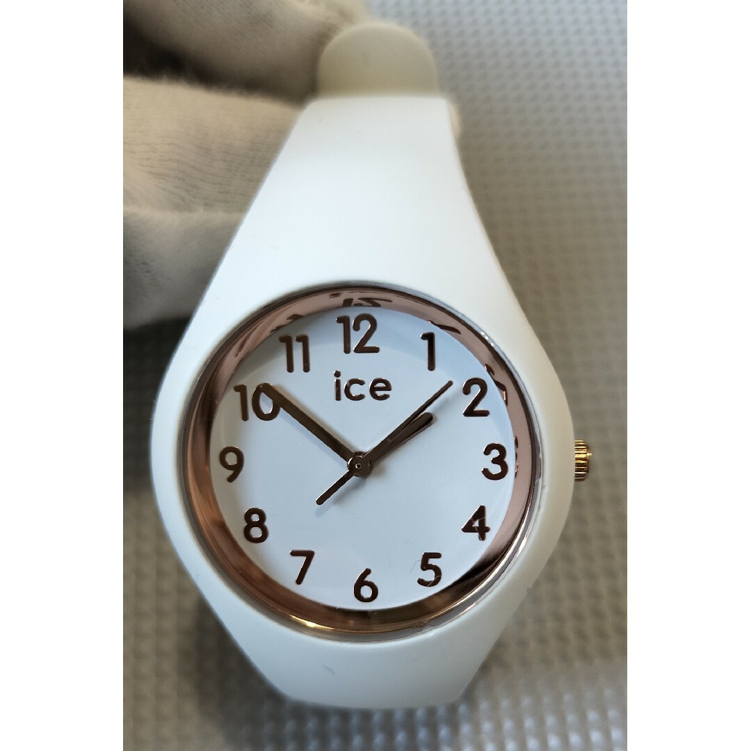 ice watch(アイスウォッチ)のIce-watch アイスウォッチ 時計 腕時計 レディース 015337 レディースのファッション小物(腕時計)の商品写真