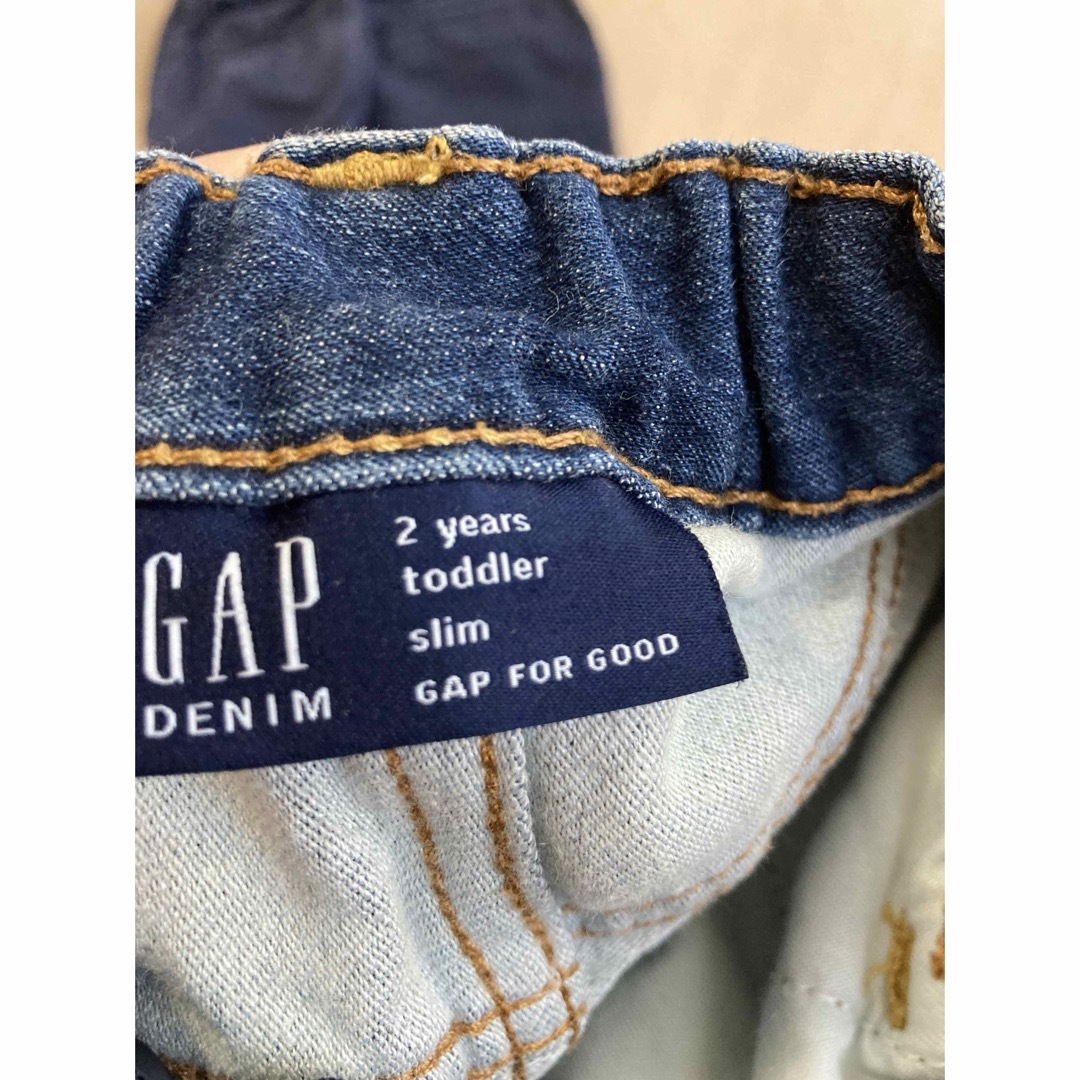 GAP(ギャップ)のGAP 2years  95㎝　パンツ２枚 キッズ/ベビー/マタニティのキッズ服男の子用(90cm~)(パンツ/スパッツ)の商品写真