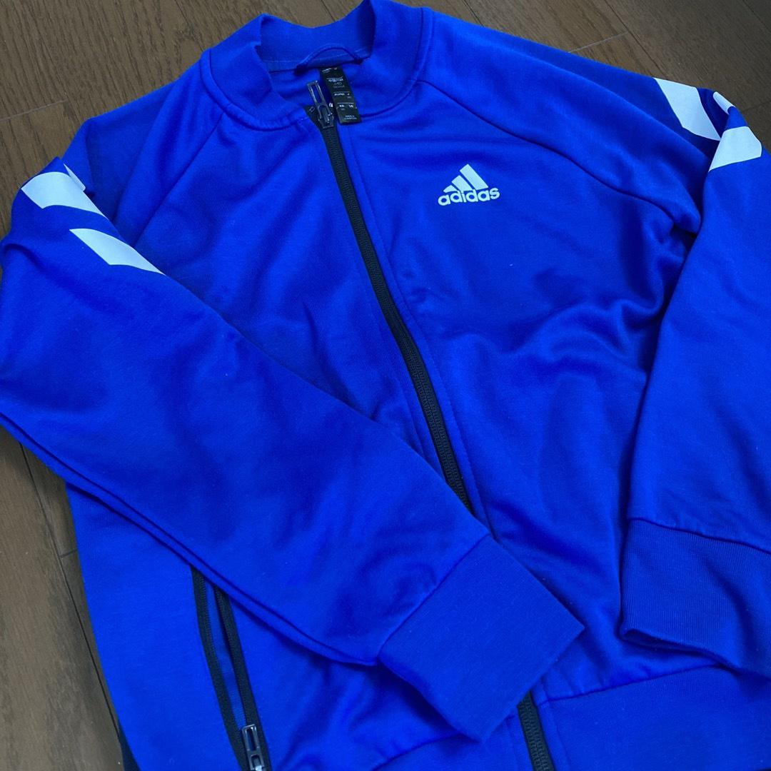 adidas(アディダス)のadidas  ジャージ　140〜150 キッズ/ベビー/マタニティのキッズ服男の子用(90cm~)(その他)の商品写真