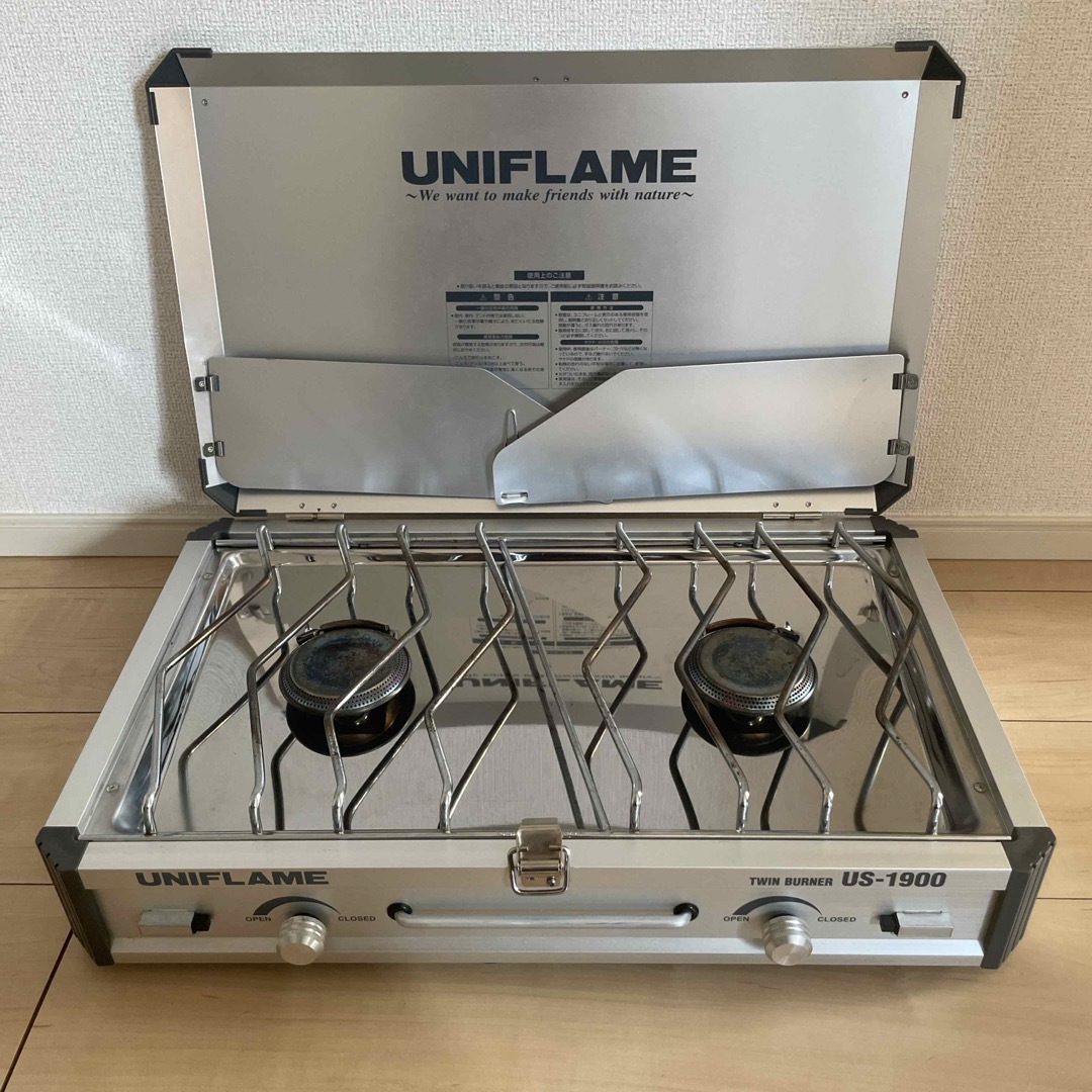 UNIFLAME(ユニフレーム)のuniflame ユニフレーム ツインバーナー us-1900 610305 スポーツ/アウトドアのアウトドア(調理器具)の商品写真
