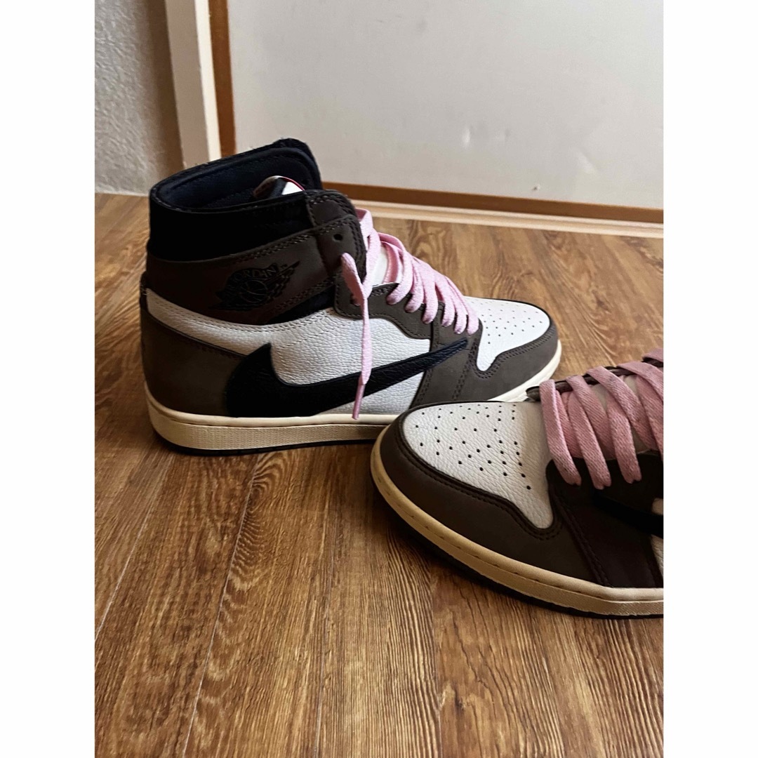 Jordan Brand（NIKE）(ジョーダン)のAir Jordan 1 "Sail/Dark Mocha"Travis メンズの靴/シューズ(スニーカー)の商品写真