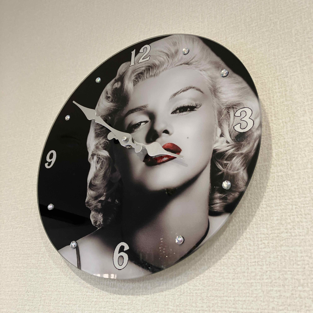 マリリンモンロー　ガラス　ストーン　掛時計 インテリア/住まい/日用品のインテリア小物(掛時計/柱時計)の商品写真
