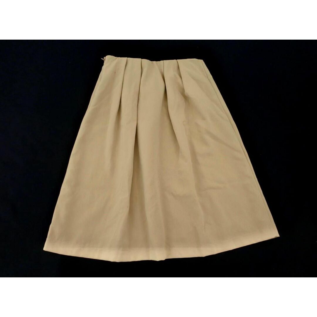 ELLE(エル)のELLE エル フレア スカート size36/ベージュ ■■ レディース レディースのスカート(ひざ丈スカート)の商品写真