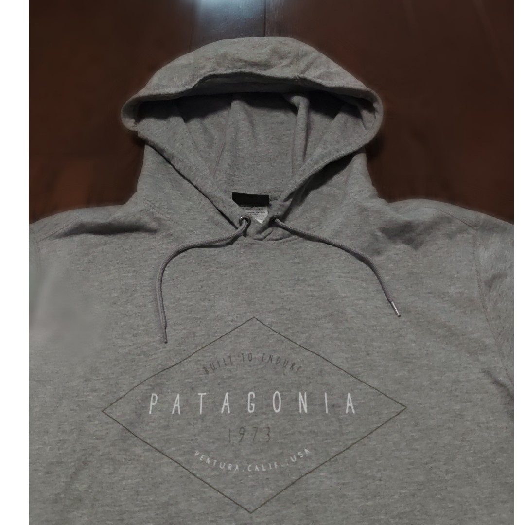 patagonia(パタゴニア)のpatagonia　パーカー　S　グレー　薄手 メンズのトップス(パーカー)の商品写真