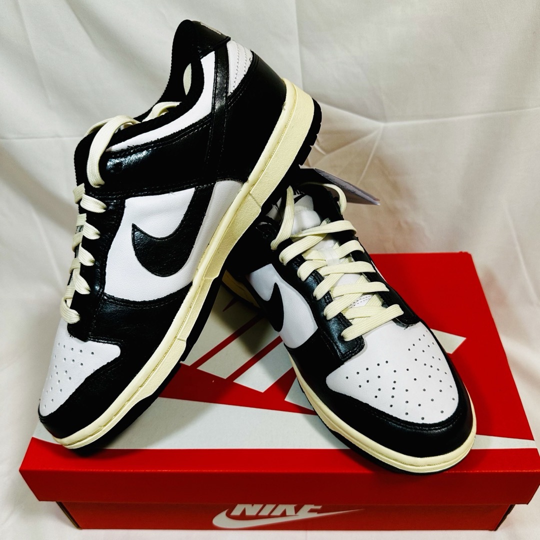 NIKE(ナイキ)のナイキ ダンクLOW プレミアム  NIKE W DUNK LOW PRM  メンズの靴/シューズ(スニーカー)の商品写真