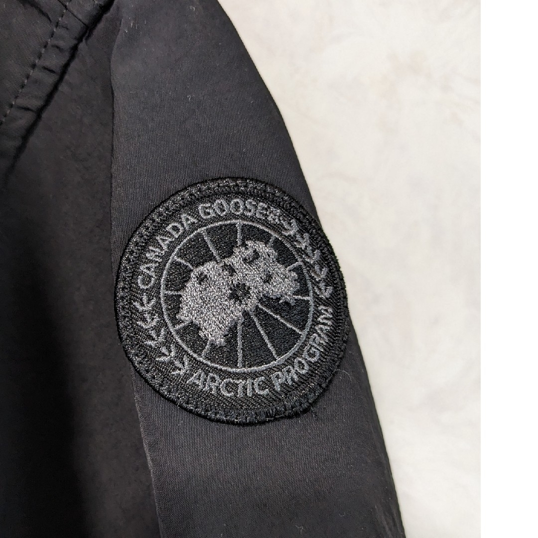 CANADA GOOSE(カナダグース)のCANADA GOOSEカナダグースSinclair Wind Jacket 黒 レディースのジャケット/アウター(その他)の商品写真