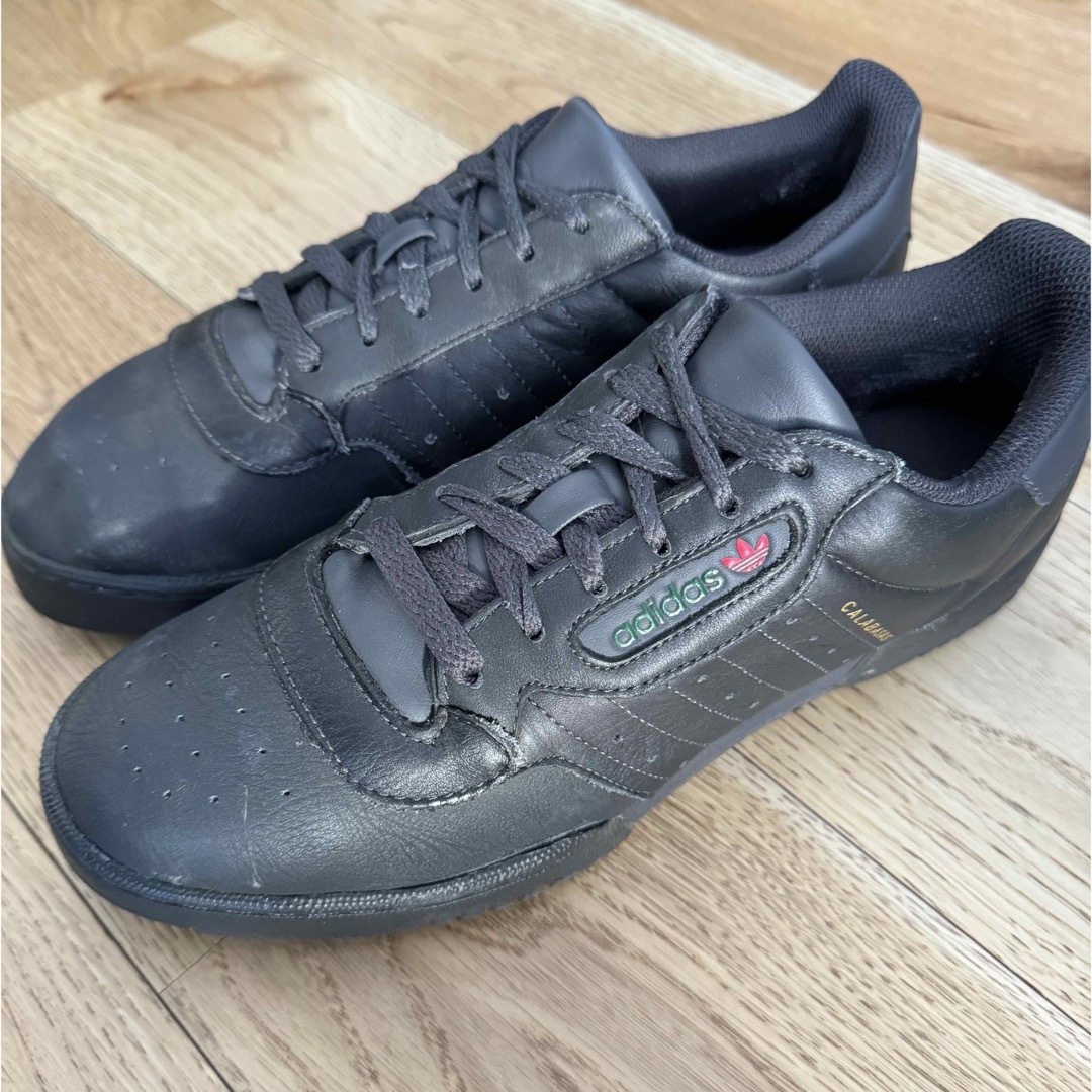 adidas(アディダス)の26.5 adidas YEEZY POWERPHASE パワーフェーズ メンズの靴/シューズ(スニーカー)の商品写真