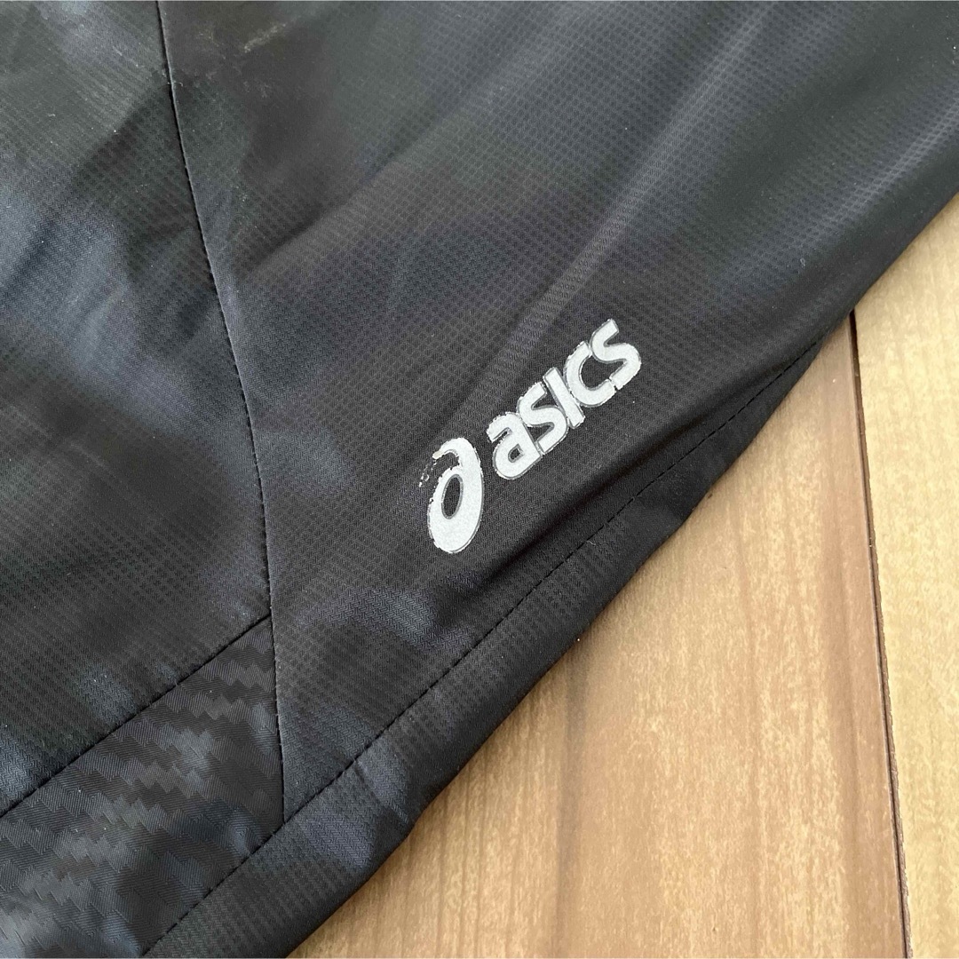 asics(アシックス)のASICS 中綿 上下セット セットアップ　Lサイズ スポーツ/アウトドアのスポーツ/アウトドア その他(陸上競技)の商品写真