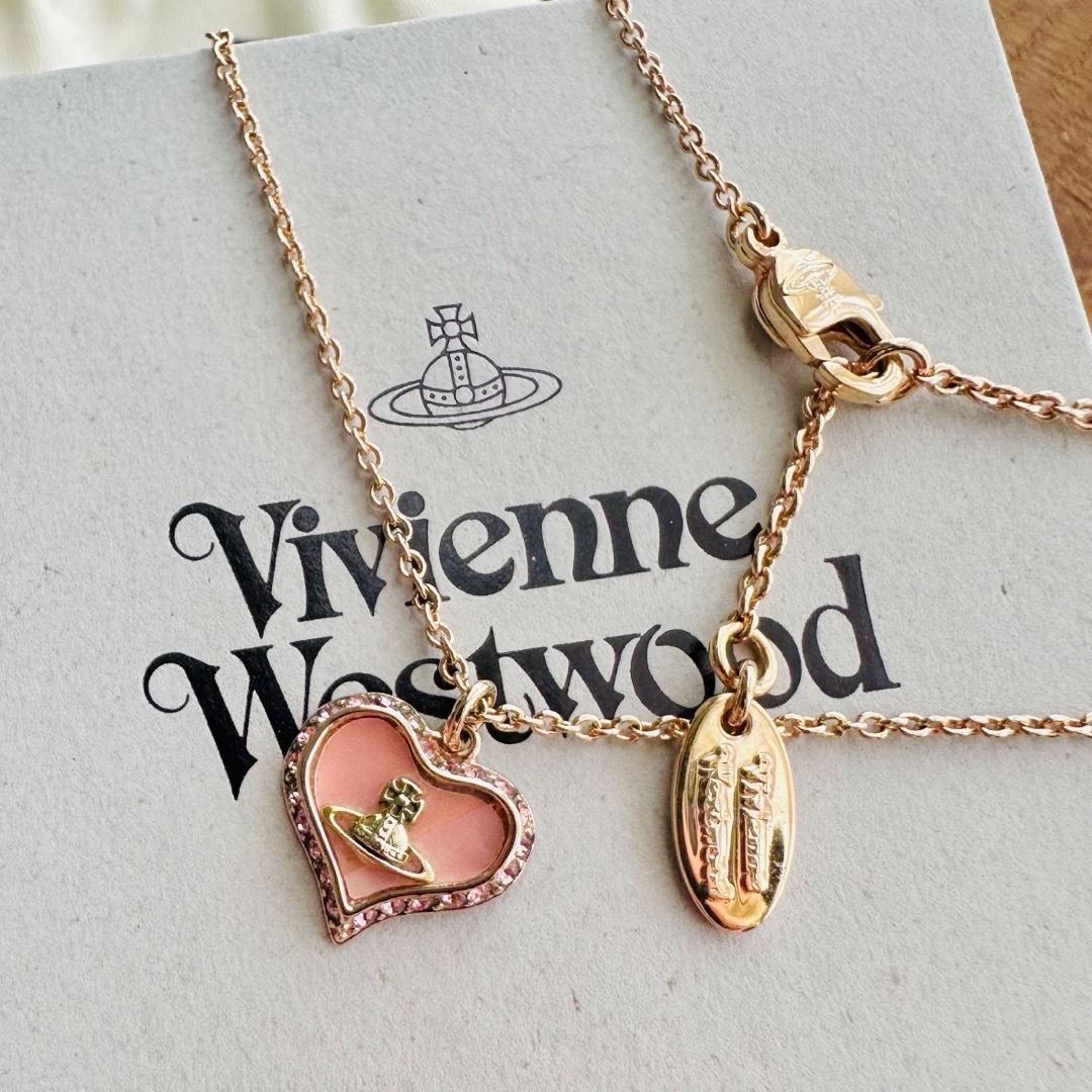 Vivienne Westwood(ヴィヴィアンウエストウッド)の良品/正規品VivienneWestwood ペトラオーブネックレス レディースのアクセサリー(ネックレス)の商品写真