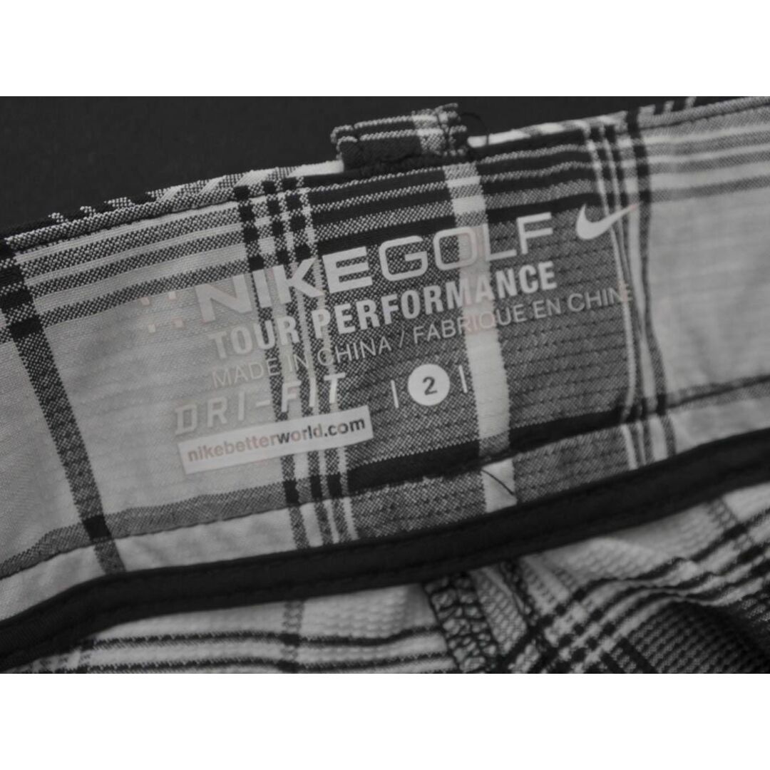 NIKE(ナイキ)の新品 NIKE ナイキ ゴルフ チェック ハーフ パンツ size2/白ｘ黒 ■◆ レディース レディースのパンツ(ハーフパンツ)の商品写真