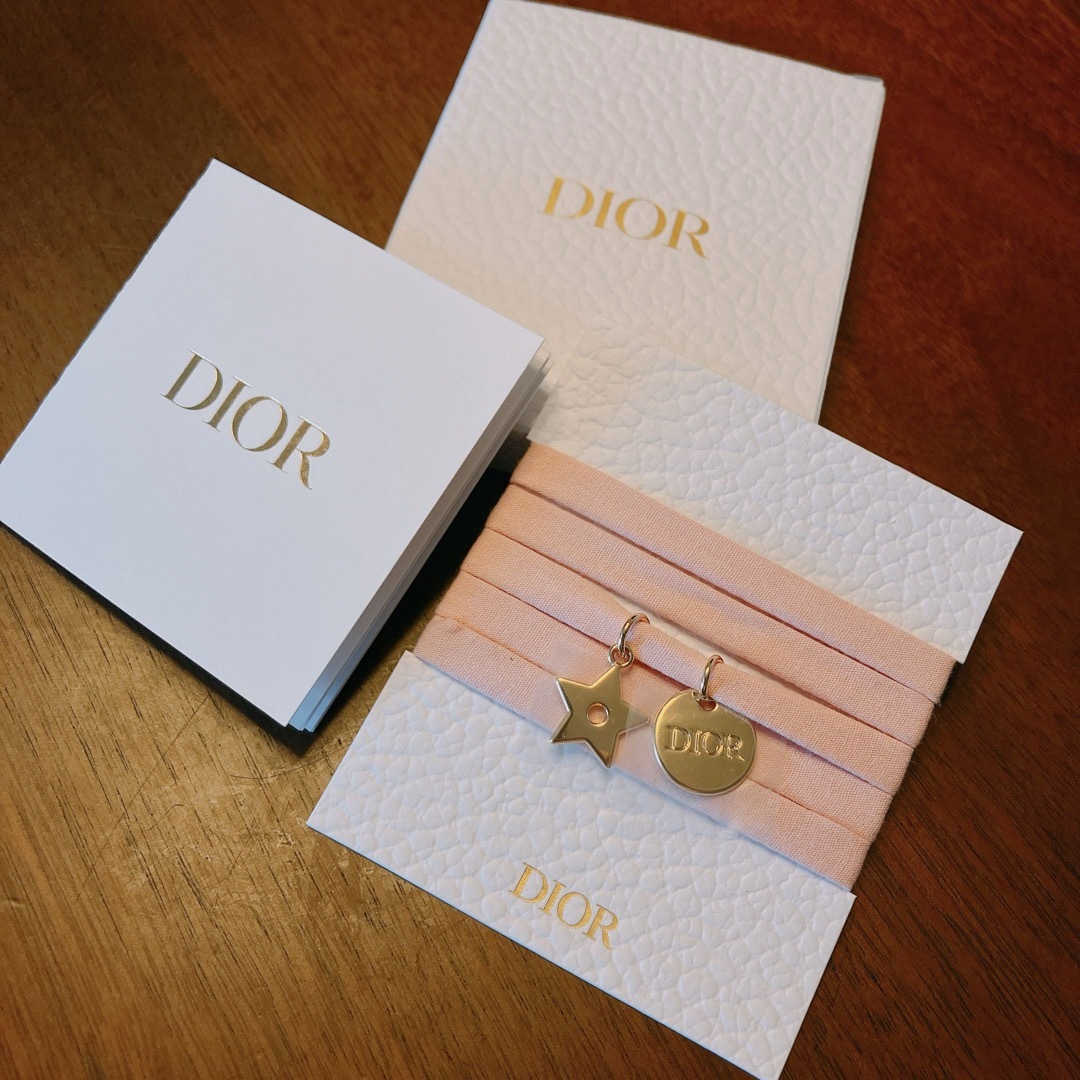 Christian Dior(クリスチャンディオール)のDior アクセサリー　ブレスレット　ヘアアクセサリー レディースのアクセサリー(ブレスレット/バングル)の商品写真