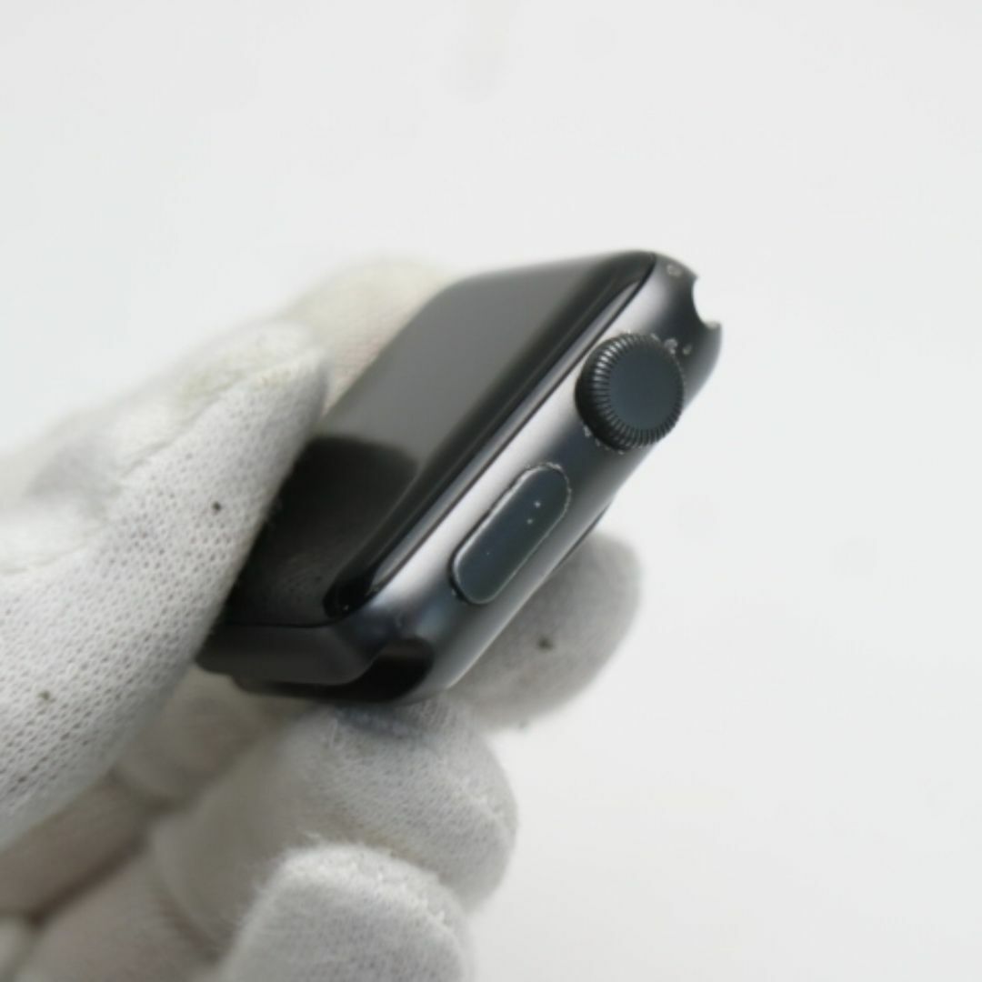 Apple(アップル)のApple Watch series3 38mm GPS M111 スマホ/家電/カメラのスマホ/家電/カメラ その他(その他)の商品写真