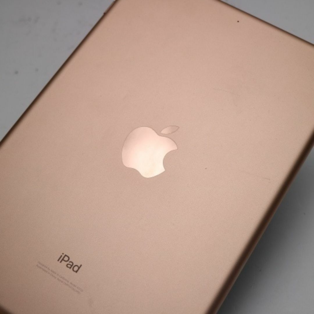 Apple(アップル)の超美品 iPad mini 5 Wi-Fi 256GB ゴールド  M111 スマホ/家電/カメラのPC/タブレット(タブレット)の商品写真