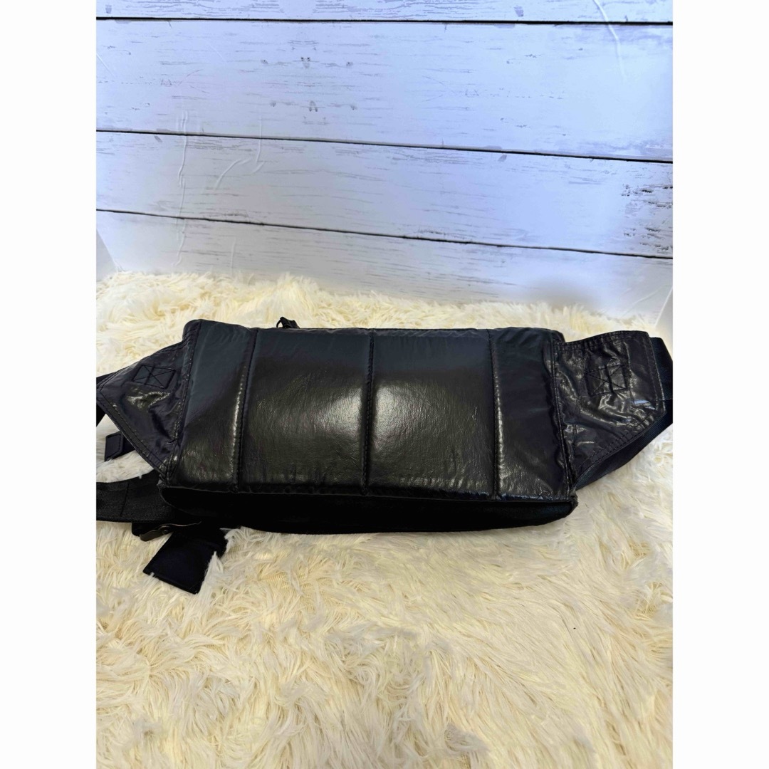 master-piece(マスターピース)のMASTER PIECE マスターピース  ウエストバッグ  ソラニンモデル　黒 メンズのバッグ(ウエストポーチ)の商品写真