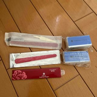 【送料込】使い捨てネイルキット(ネイルケア)