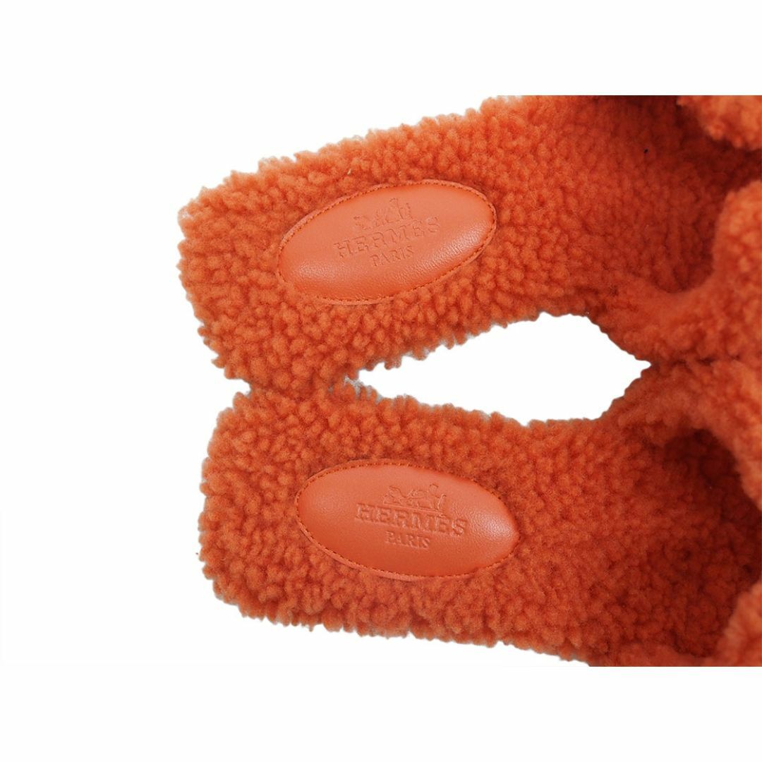 Hermes(エルメス)のエルメス オラン サンダル オレンジ H212178ZH レディース シープスキン ミュール ファー 36(23cm) Hロゴ フラット ぺたんこ 2022年9月購入 HERMES【未使用品】 レディースの靴/シューズ(サンダル)の商品写真