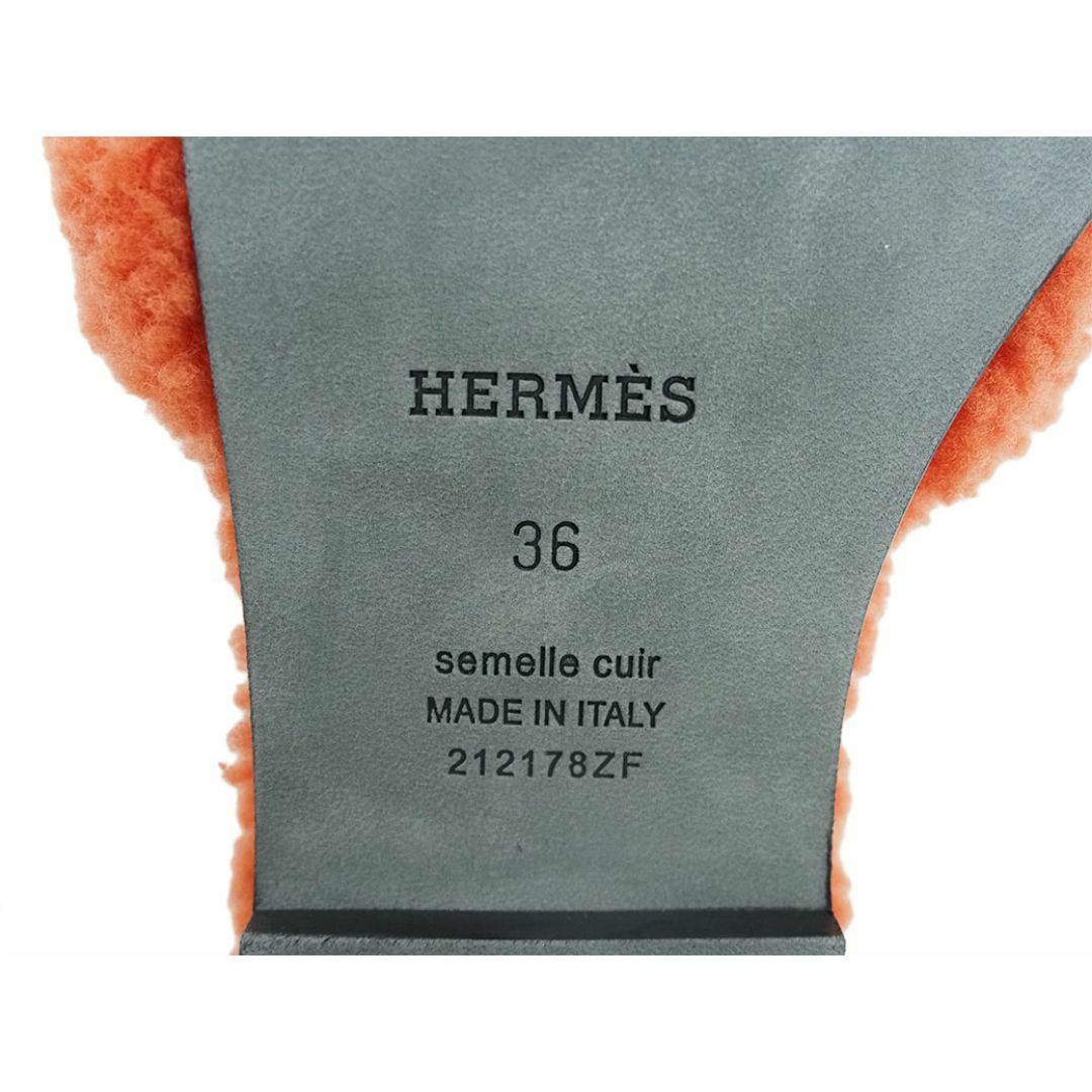 Hermes(エルメス)のエルメス オラン サンダル オレンジ H212178ZH レディース シープスキン ミュール ファー 36(23cm) Hロゴ フラット ぺたんこ 2022年9月購入 HERMES【未使用品】 レディースの靴/シューズ(サンダル)の商品写真