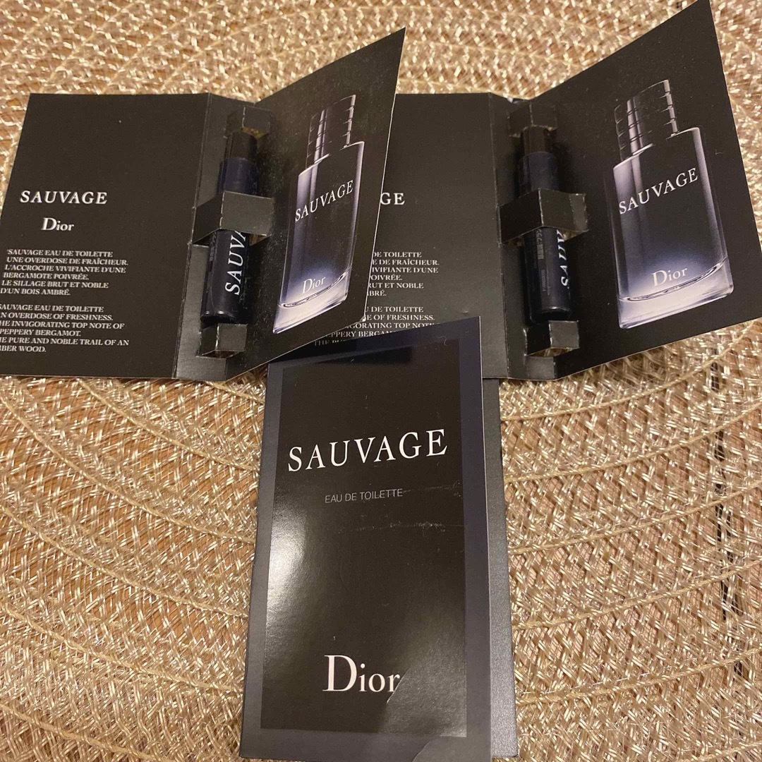 Dior(ディオール)の【新品未使用】Dior サンプル 香水SAUVAGE ディオール コスメ/美容の香水(香水(男性用))の商品写真