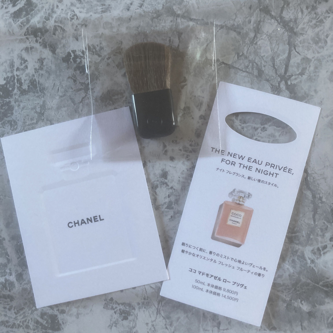 CHANEL(シャネル)のCHANEL シャネル 香水サンプル ブラシ他  ノベルティ コスメ/美容の香水(香水(女性用))の商品写真