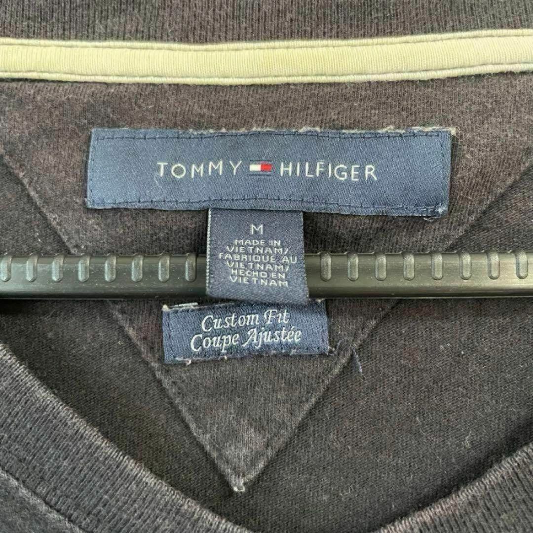 TOMMY HILFIGER(トミーヒルフィガー)の【希少】トミーヒルフィガー 半袖 Tシャツ ワンポイント刺繍 ロゴ 無地 黒 メンズのトップス(Tシャツ/カットソー(半袖/袖なし))の商品写真