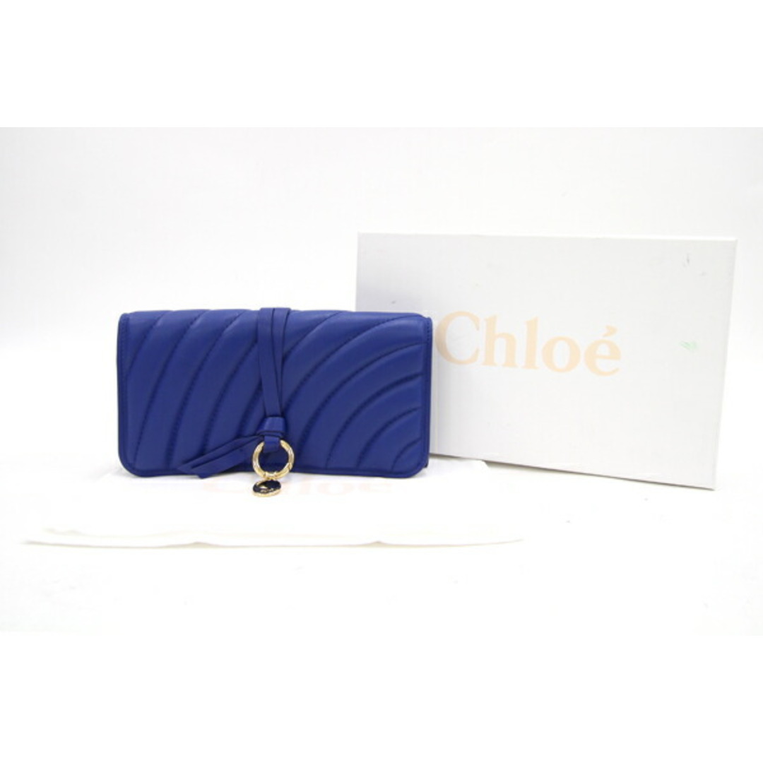 Chloe(クロエ)の クロエ 二つ折り長財布 アルファベット ブルー レザー レディースのファッション小物(財布)の商品写真