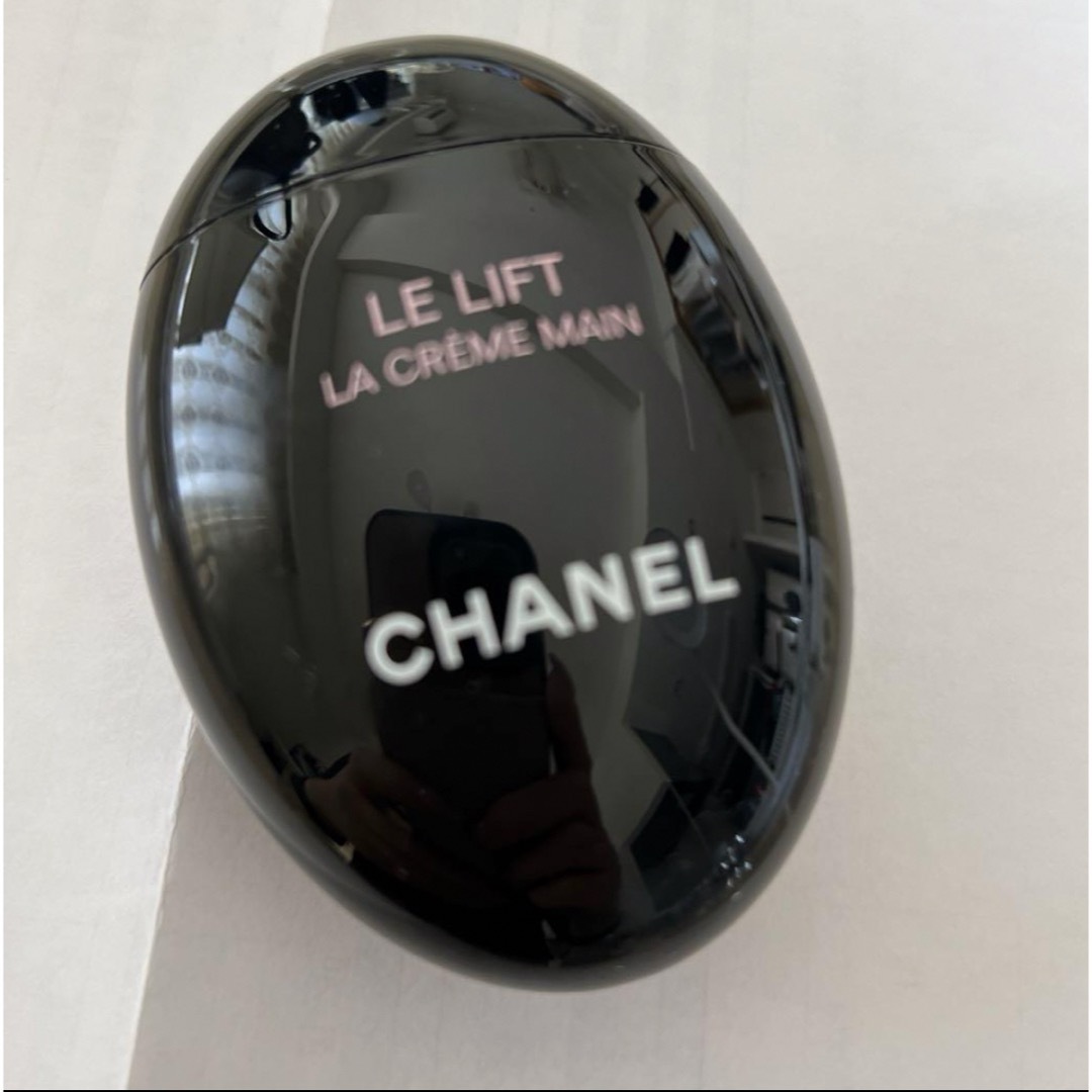 CHANEL(シャネル)のシャネル　ル　リフト　ラ　クレームマン コスメ/美容のボディケア(ハンドクリーム)の商品写真