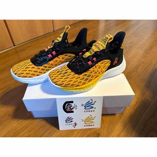 アンダーアーマー(UNDER ARMOUR)のcurry9  ｾｻﾐｽﾄﾘｰﾄ カリー　新品(バスケットボール)